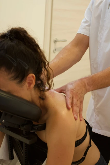 Massagebehandlung mit qualifizierter Masseurin in Padenghe sul Garda 8